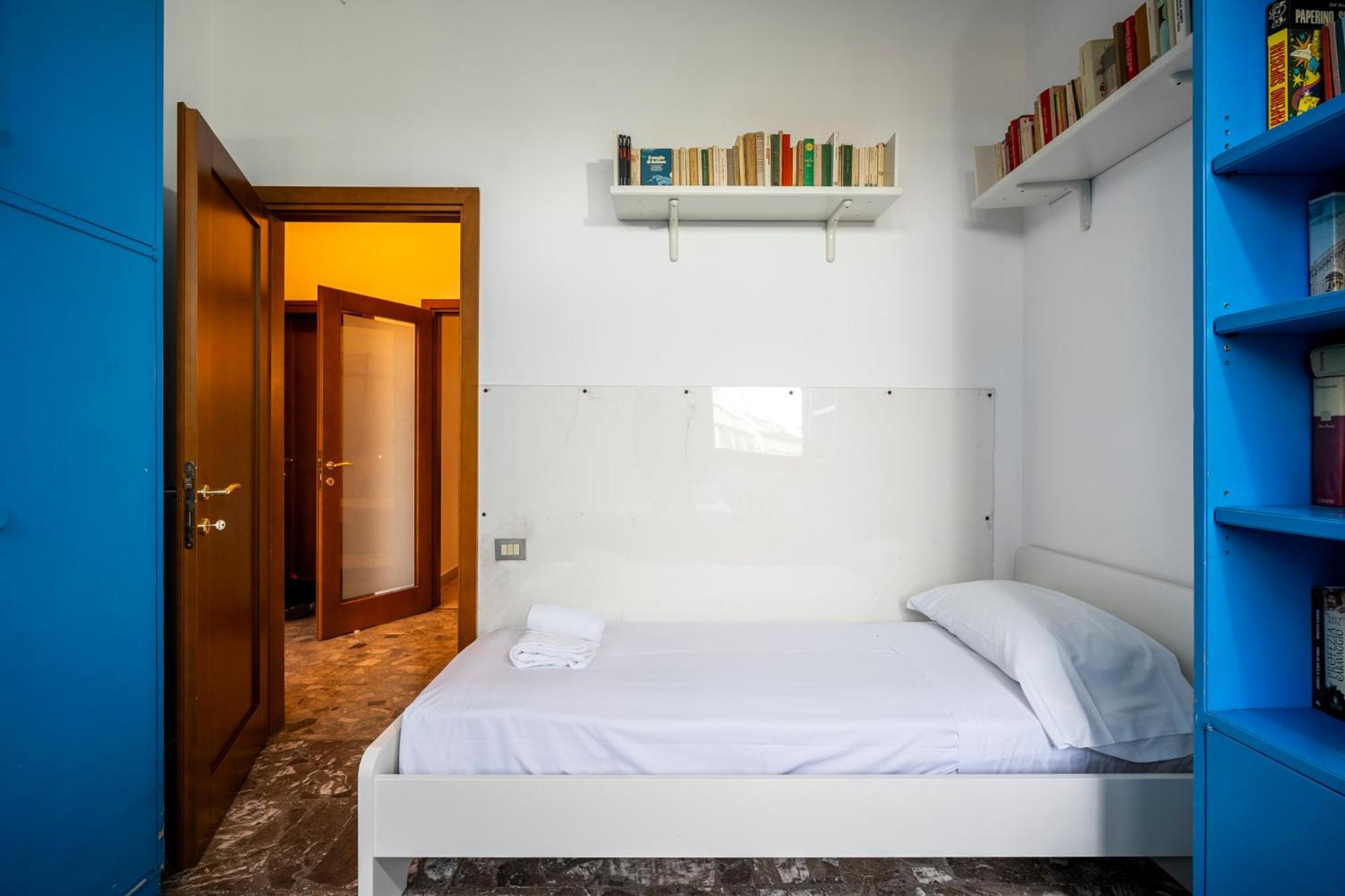 The Luxor - Turati Apartment