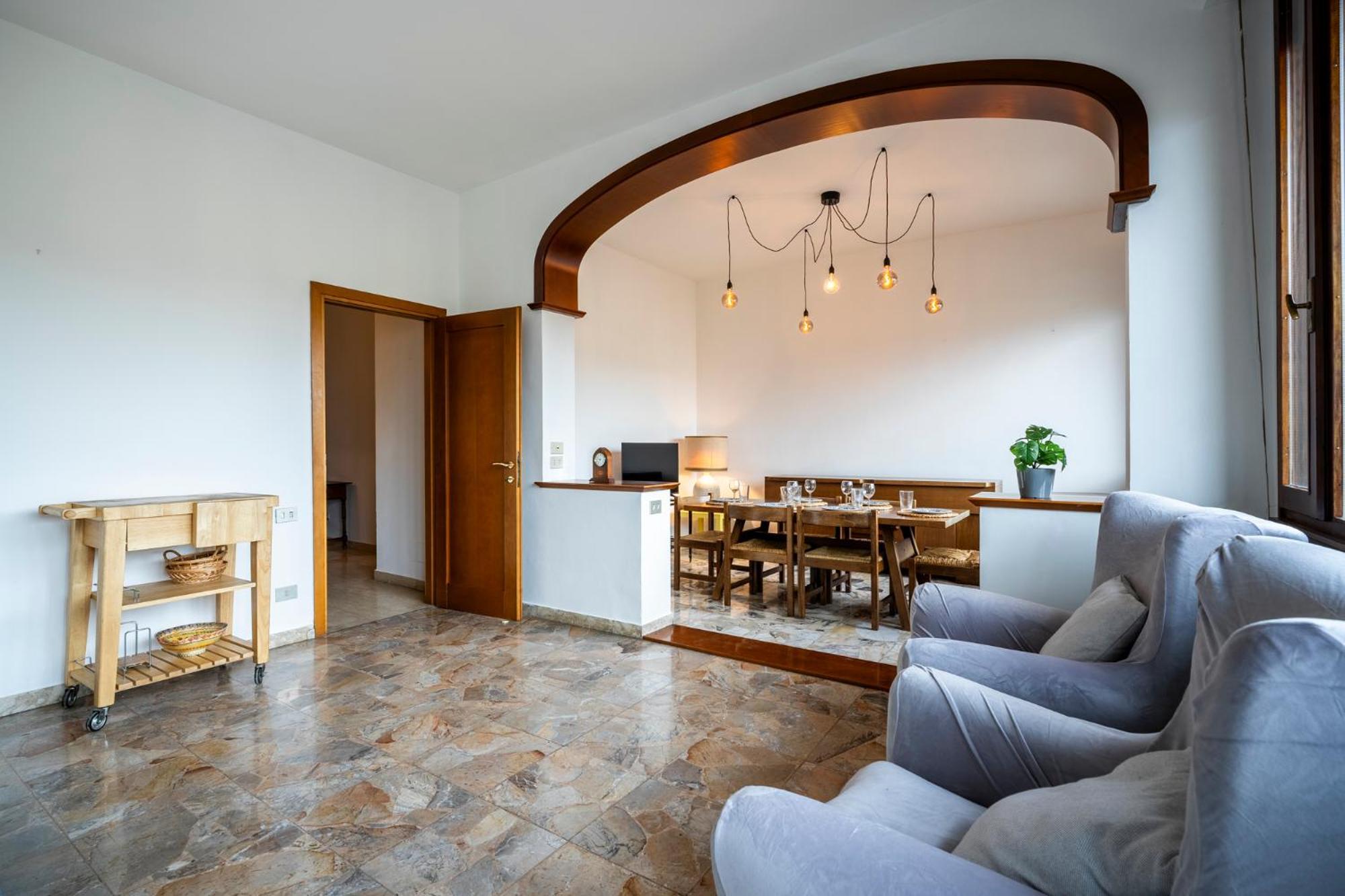 The Luxor - Turati Apartment *